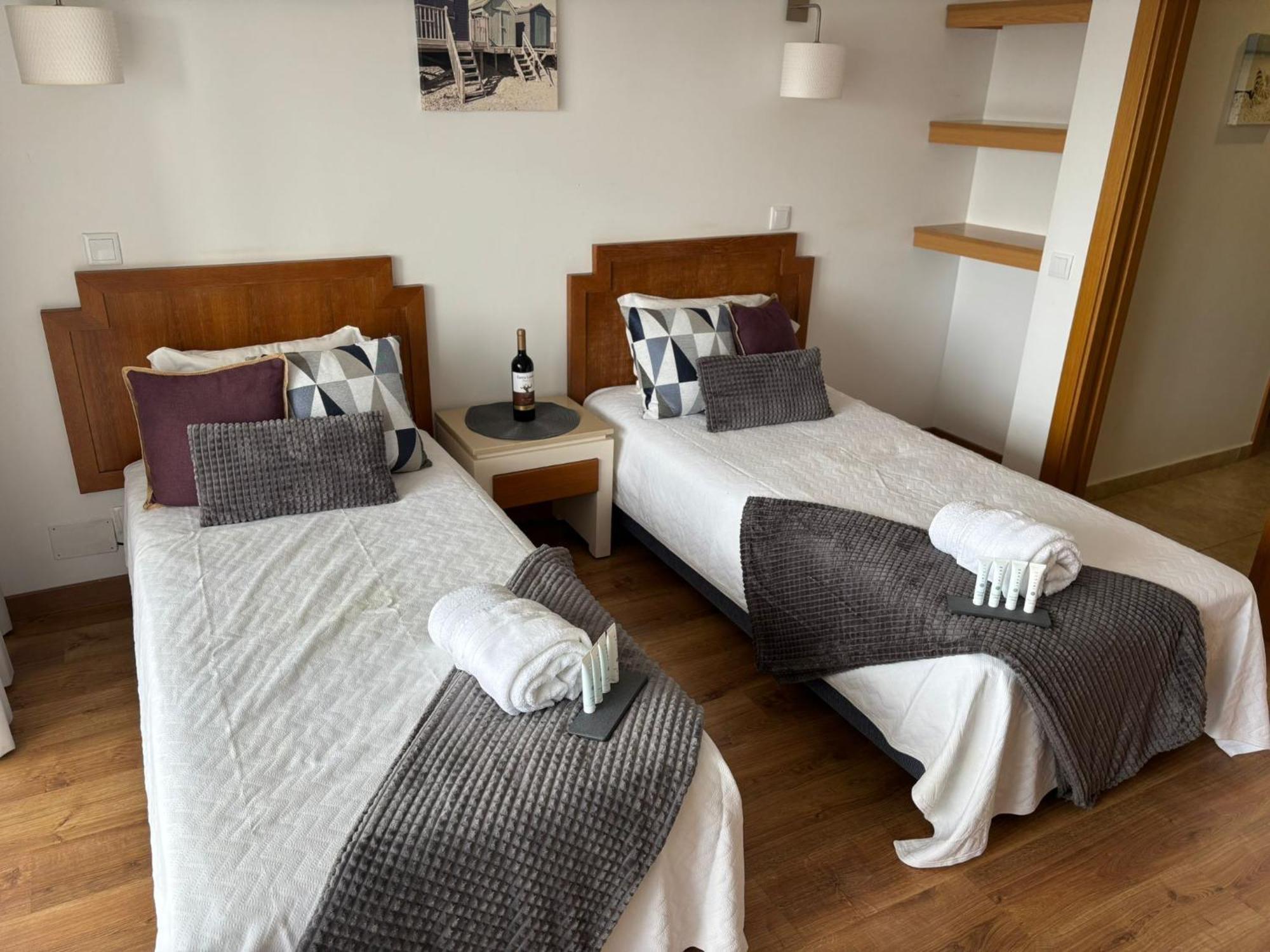 Brisa Mar Apartment Портиман Екстериор снимка